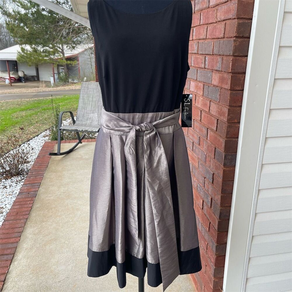 NWT SL Fashions Women's Size 12 Black & Taupe Knee Length wrap back Party Prom